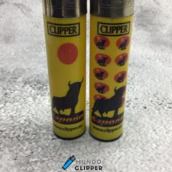 Two Clipper lighters without gas yellow color bull from Spain. Buy them at mundoclipper.com