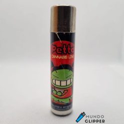Petta Cannabis Love black Clipper lighter from Los Cogollitos made in Spain.