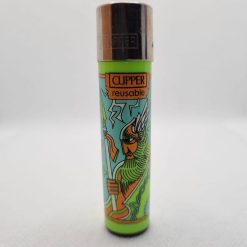 Mechero Clipper reusable de color verde pistacho de un guerrero griego fabricado en España.