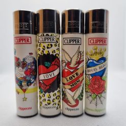 Mecheros Clipper originales love mom fabricados en España. Una serie de 4 mecheros Clipper sin gas para todos los coleccionistas de mecheros Clipper de todo el mundo. Una colección de mecheros Clipper perfecta para todos los apasionados del amor de madre. 