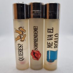 Mecheros Clipper originales transparentes con mensaje: Quieres? / Sorpréndeme! / Me va el rollo, fabricados en España. Una serie de 3 mecheros Clipper para todos los coleccionistas de mecheros Clipper del mundo.